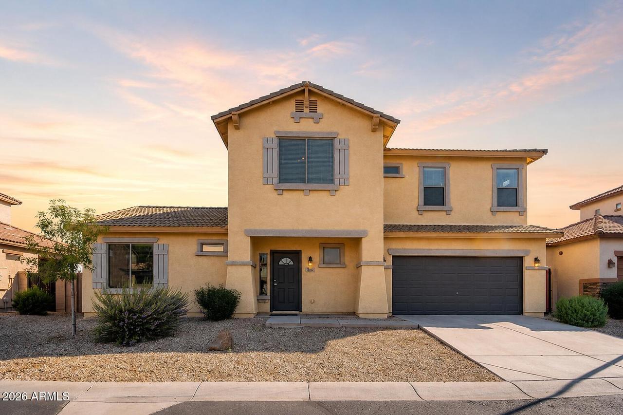 7401 W Tierra Buena Ln., Peoria, AZ 85382