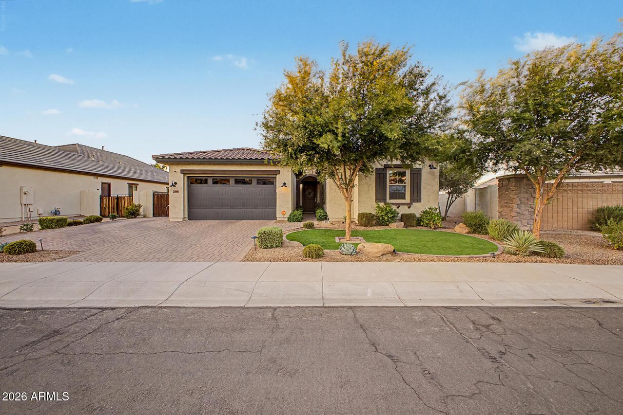 15680 W Desert Flower Dr., Goodyear, AZ 85395