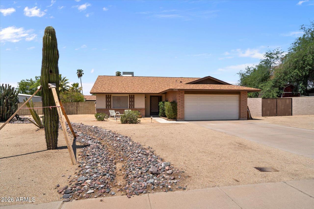 15234 N 42nd St., Phoenix, AZ 85032