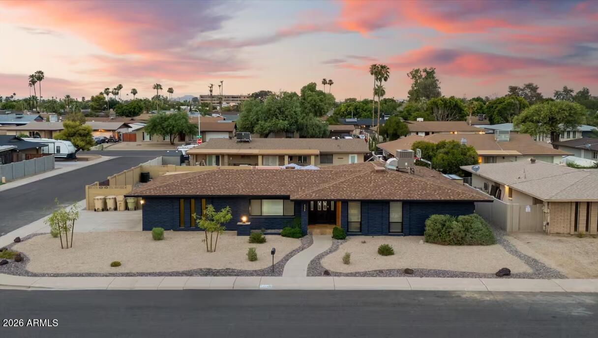 4332 W Echo Ln., Glendale, AZ 85302