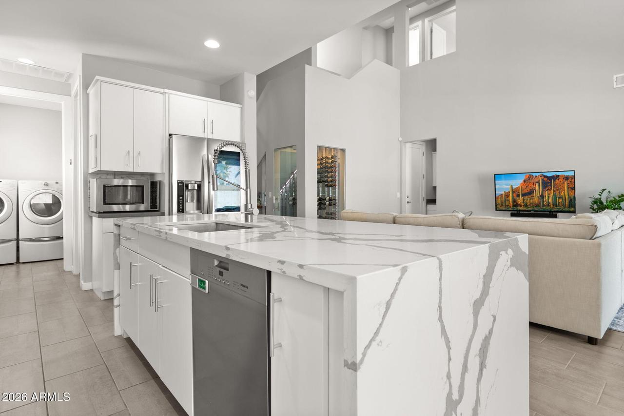 2750 E Yale St., Phoenix, AZ 85008