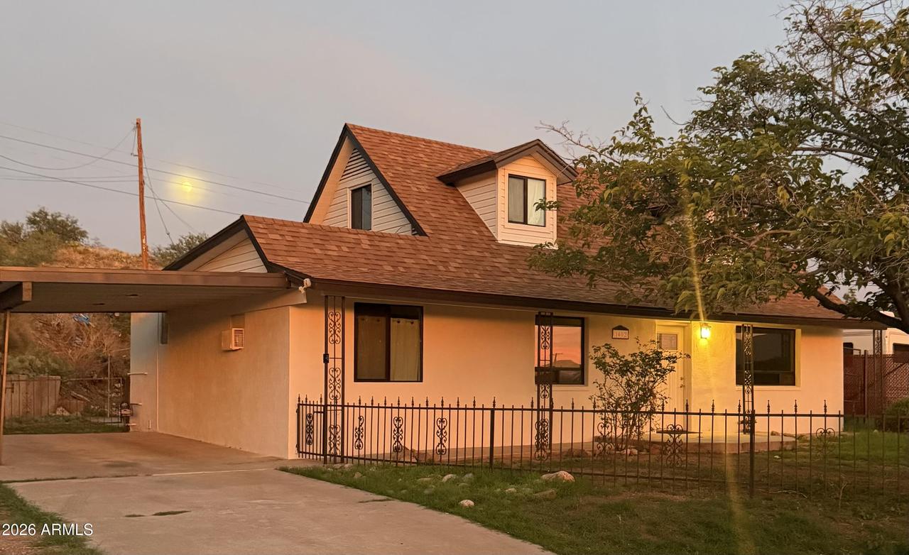 1402 E Mesquite St., Globe, AZ 85501
