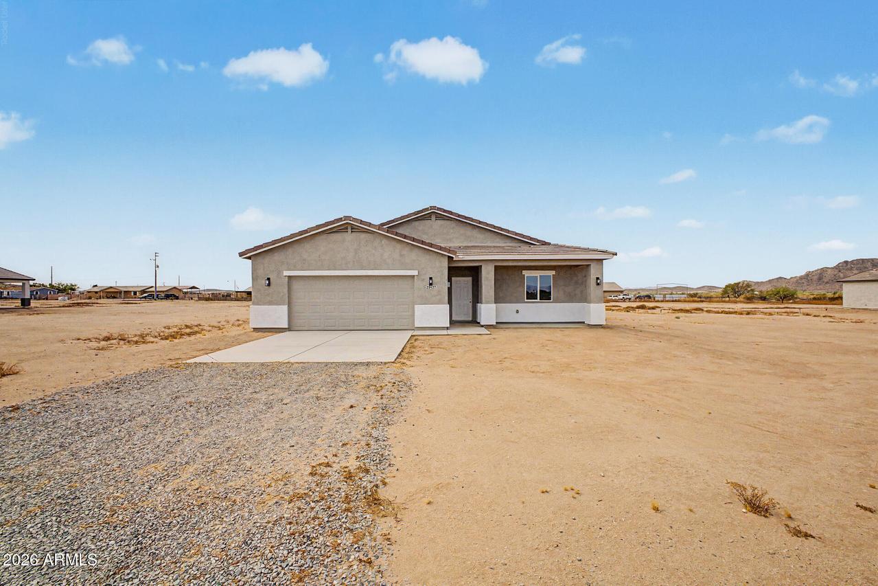 20427 W Mountain Sage Dr., Buckeye, AZ 85326