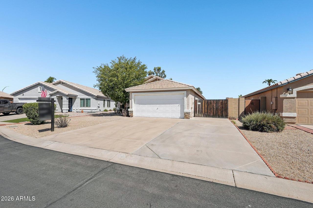 15984 W Smokey Dr., Surprise, AZ 85374