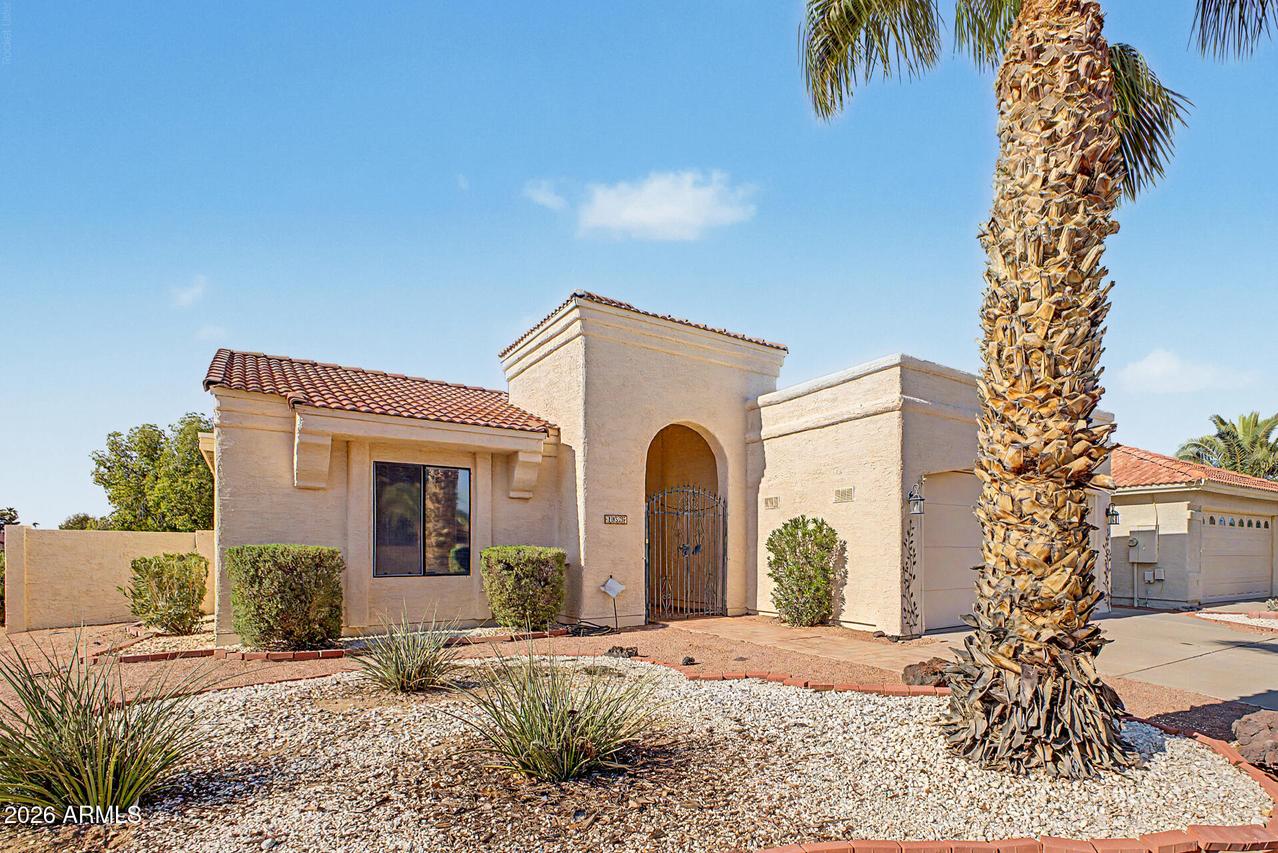 10526 E Bellflower Dr., Sun Lakes, AZ 85248