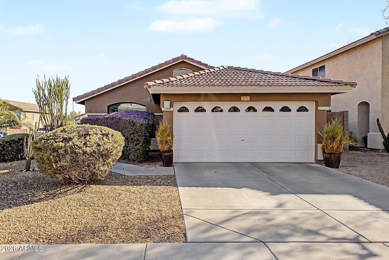 2253 E Heston Dr., Phoenix, AZ 85024