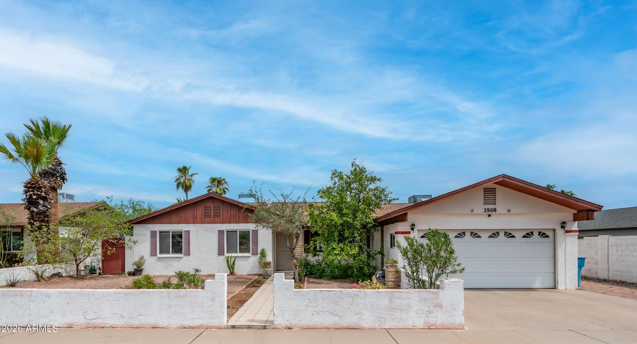 2908 E Cactus Rd., Phoenix, AZ 85032