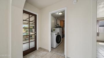 2908 E Cactus Rd., Phoenix, AZ 85032