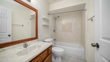 2908 E Cactus Rd., Phoenix, AZ 85032