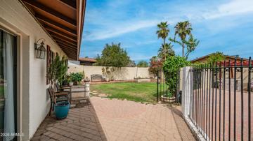 2908 E Cactus Rd., Phoenix, AZ 85032