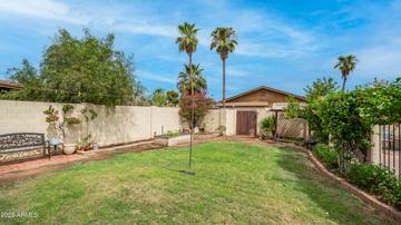 2908 E Cactus Rd., Phoenix, AZ 85032