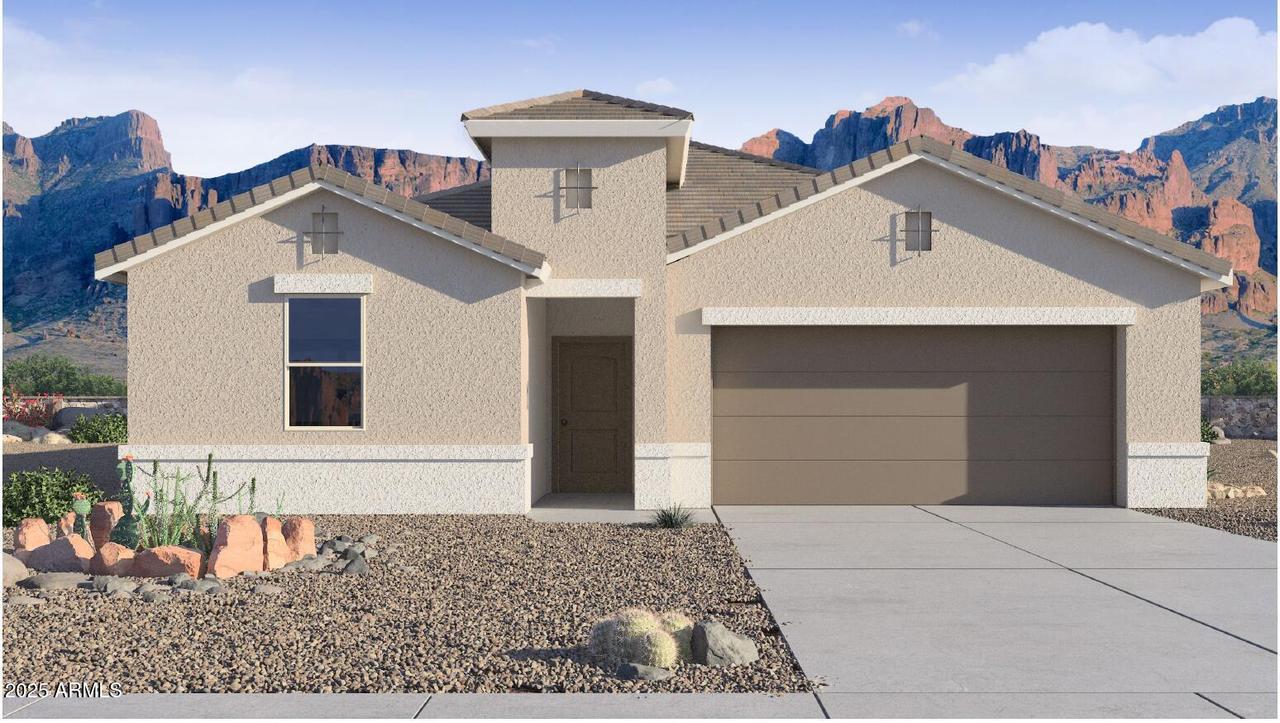 2886 W Stearn Ave., Apache Junction, AZ 85120
