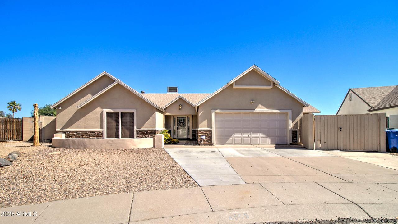 4509 E Pearce Rd., Phoenix, AZ 85044