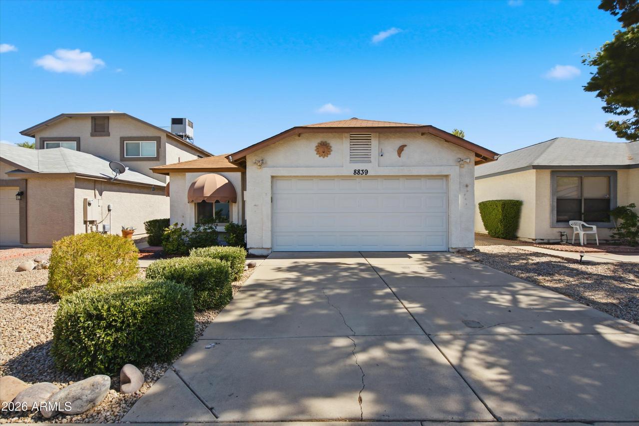 8839 W Bluefield Ave., Peoria, AZ 85382
