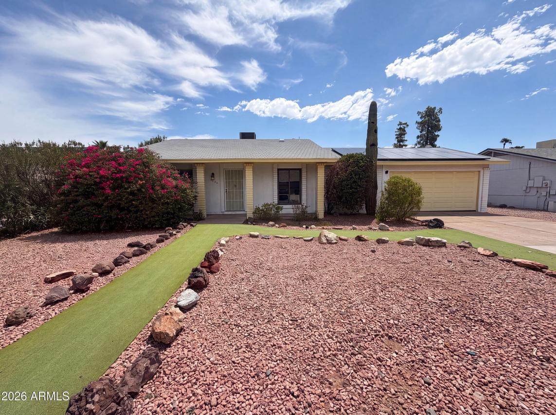19825 N 5th Dr., Phoenix, AZ 85027