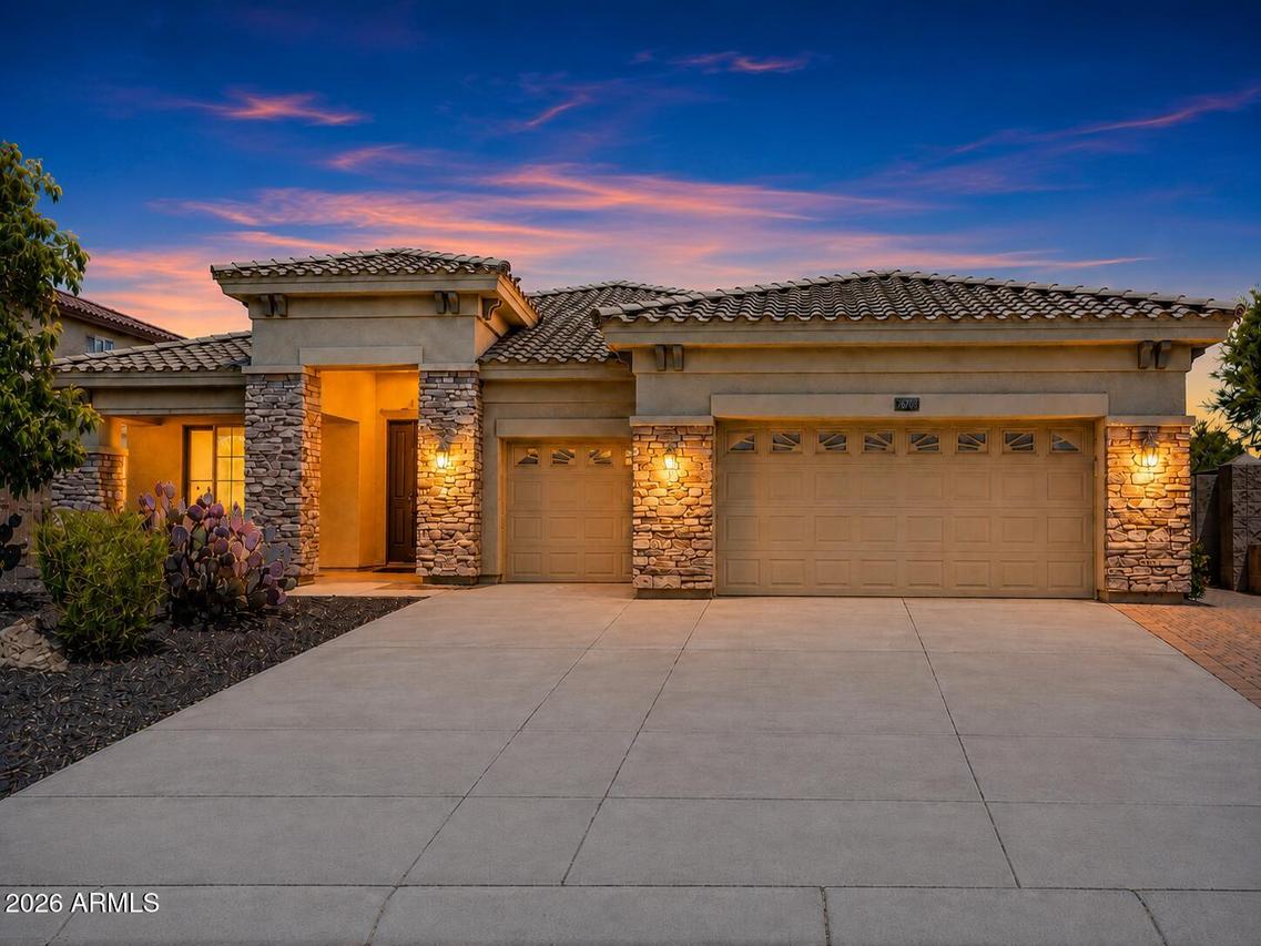 26703 N 19th Dr., Phoenix, AZ 85085