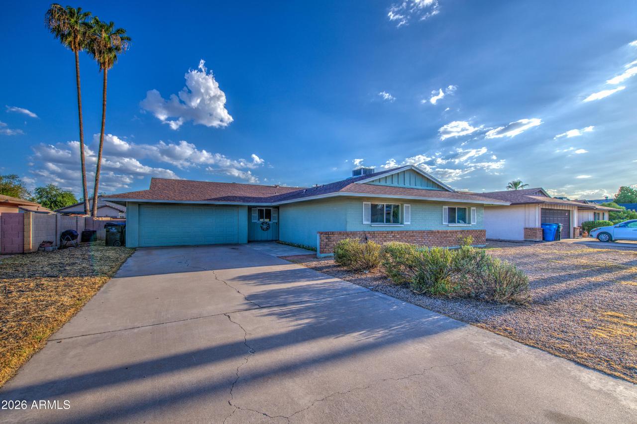 4031 W Denton Ln., Phoenix, AZ 85019