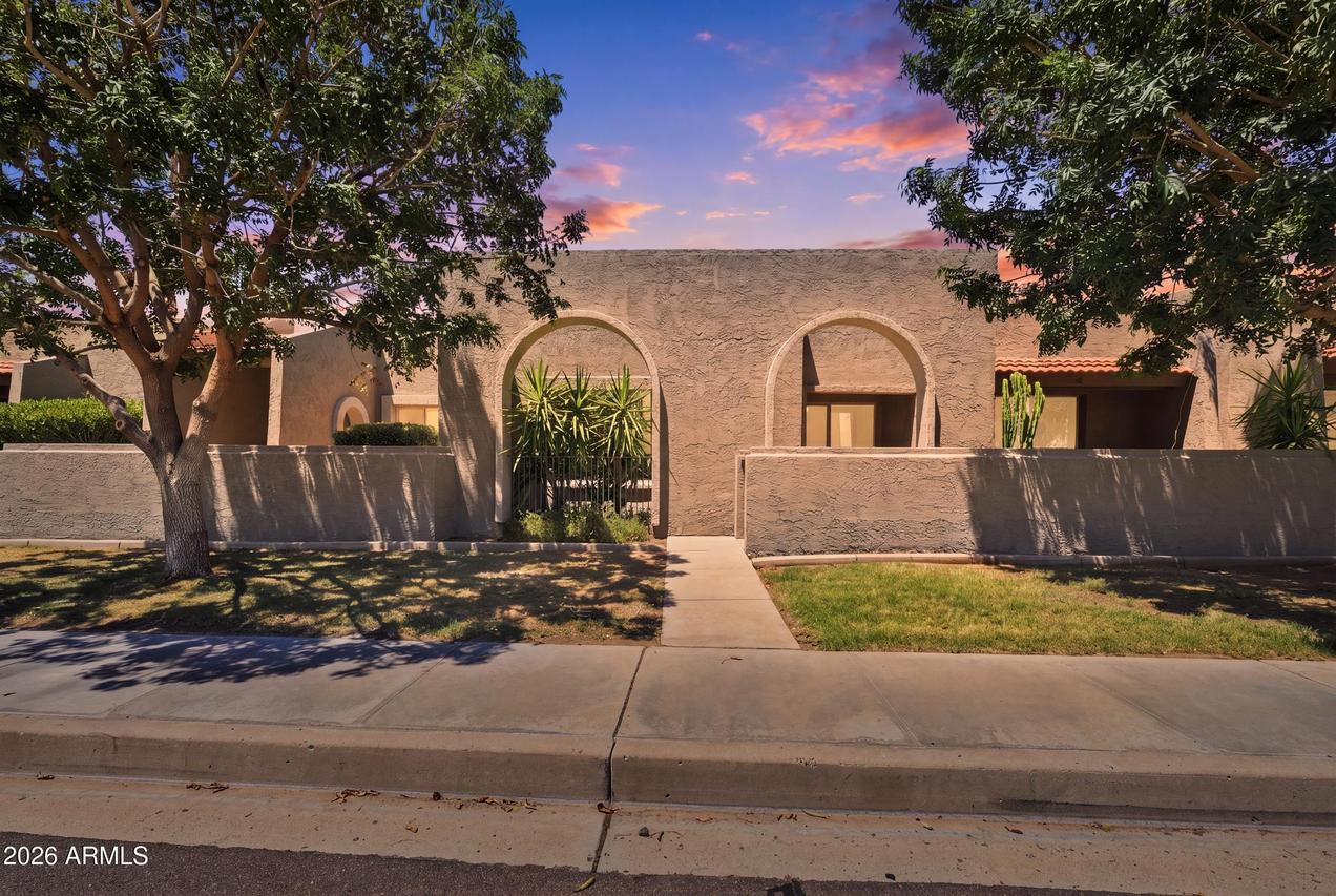 7113 N Via De Paesia St., Scottsdale, AZ 85258