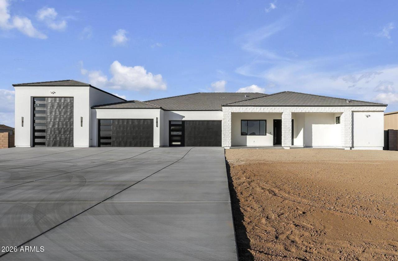 Lot 2 E New River Rd., Phoenix, AZ 85086