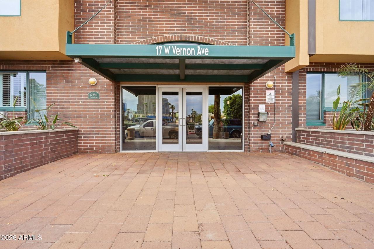17 W Vernon Ave. #409, Phoenix, AZ 85003