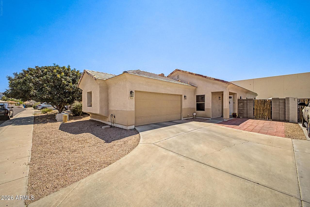 5614 S 26th Pl., Phoenix, AZ 85040