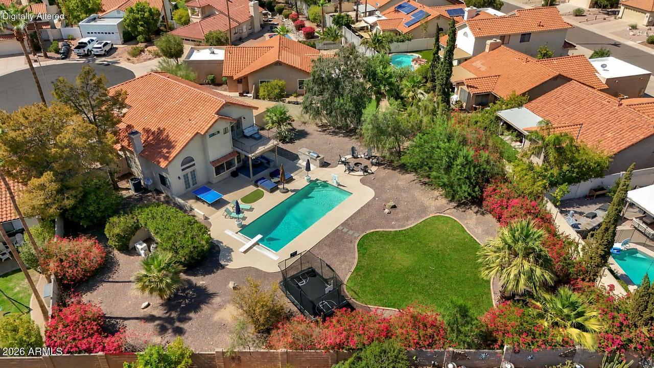 10367 E Davenport Dr., Scottsdale, AZ 85260