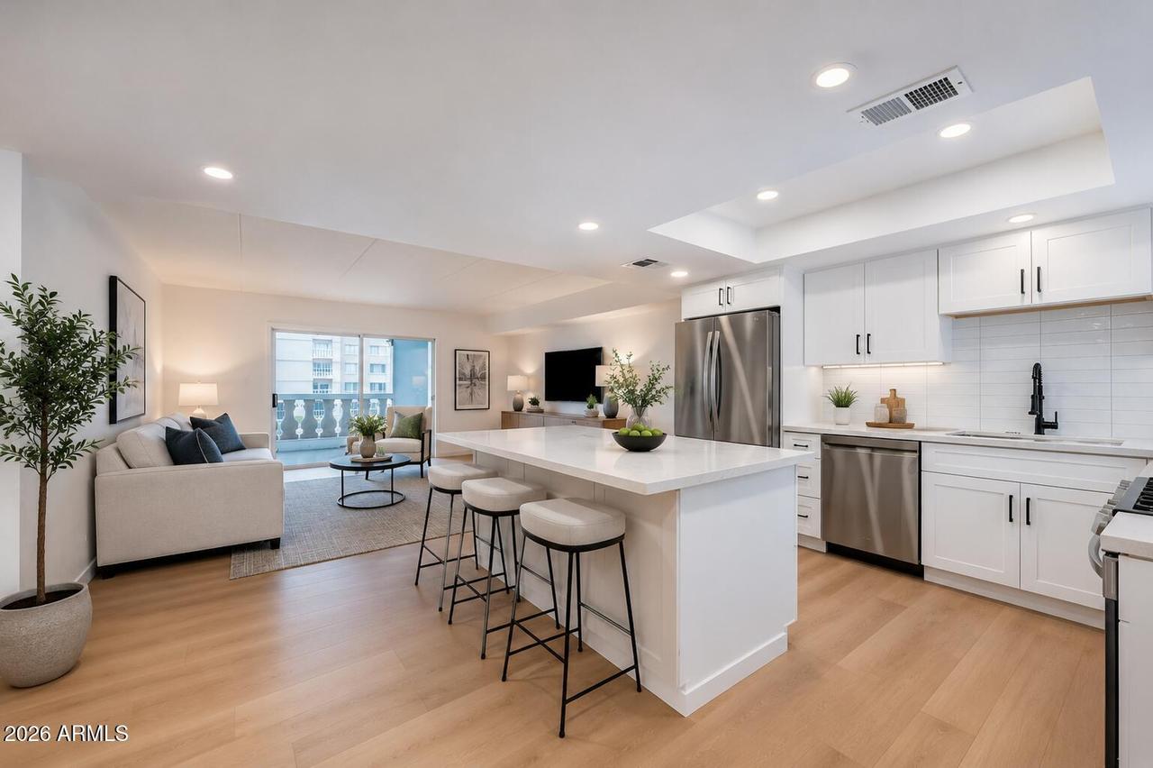 7920 E Camelback Rd. #212, Scottsdale, AZ 85251