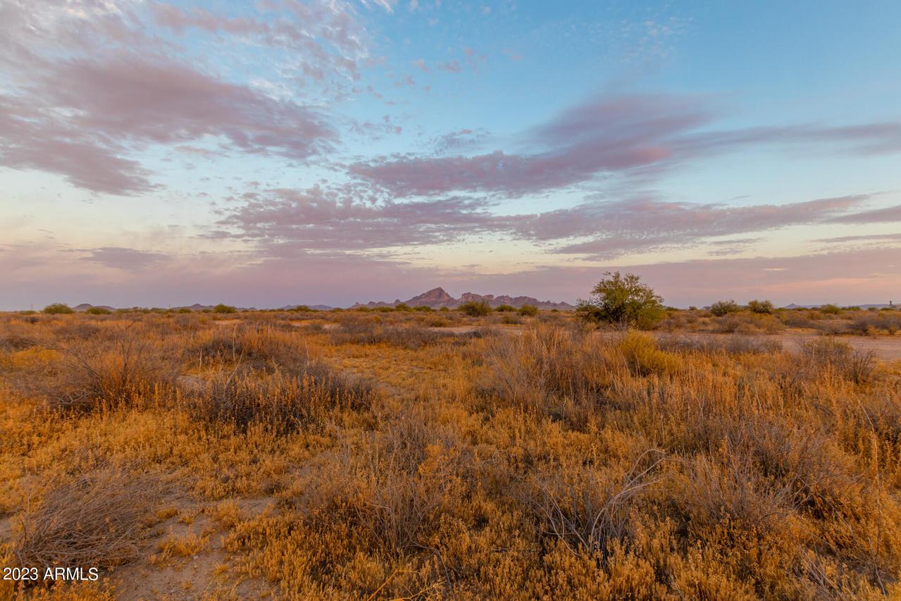 490 W Lotus Ln. #29, Tonopah, AZ 85354