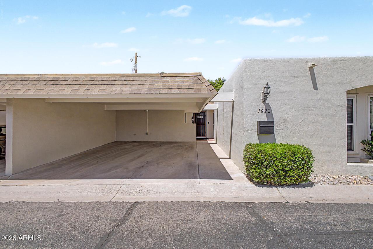 1622 E Borghese Pl., Phoenix, AZ 85016