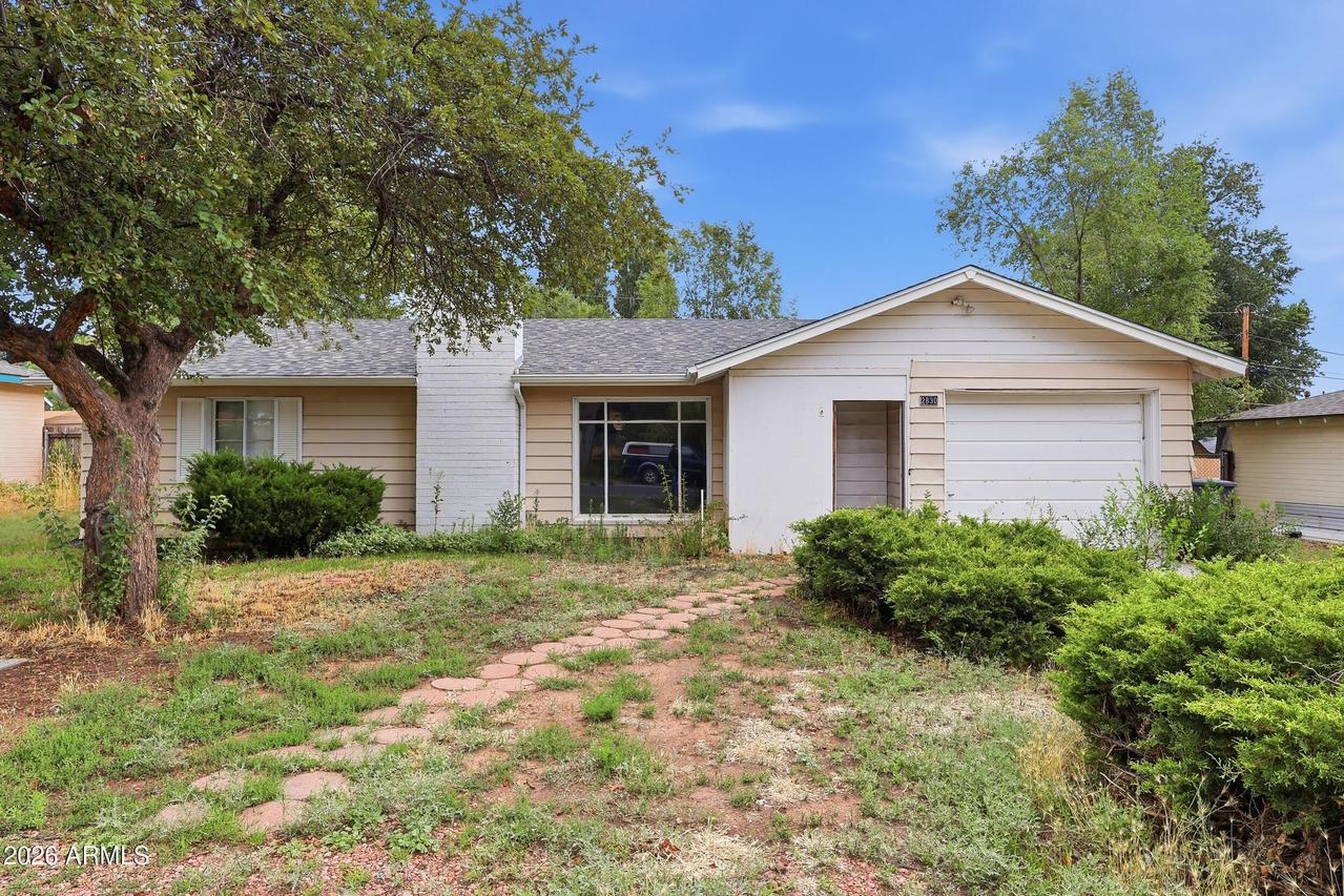 2830 N Schevene Blvd., Flagstaff, AZ 86004