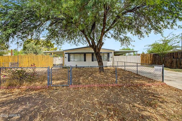 New Homes For Sale This Week That Attend Barry Goldwater High School: July 24th to July 30th