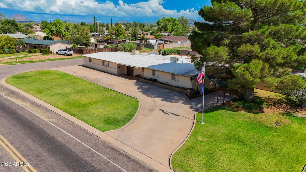 2411 E 9th St., Douglas, AZ 85607