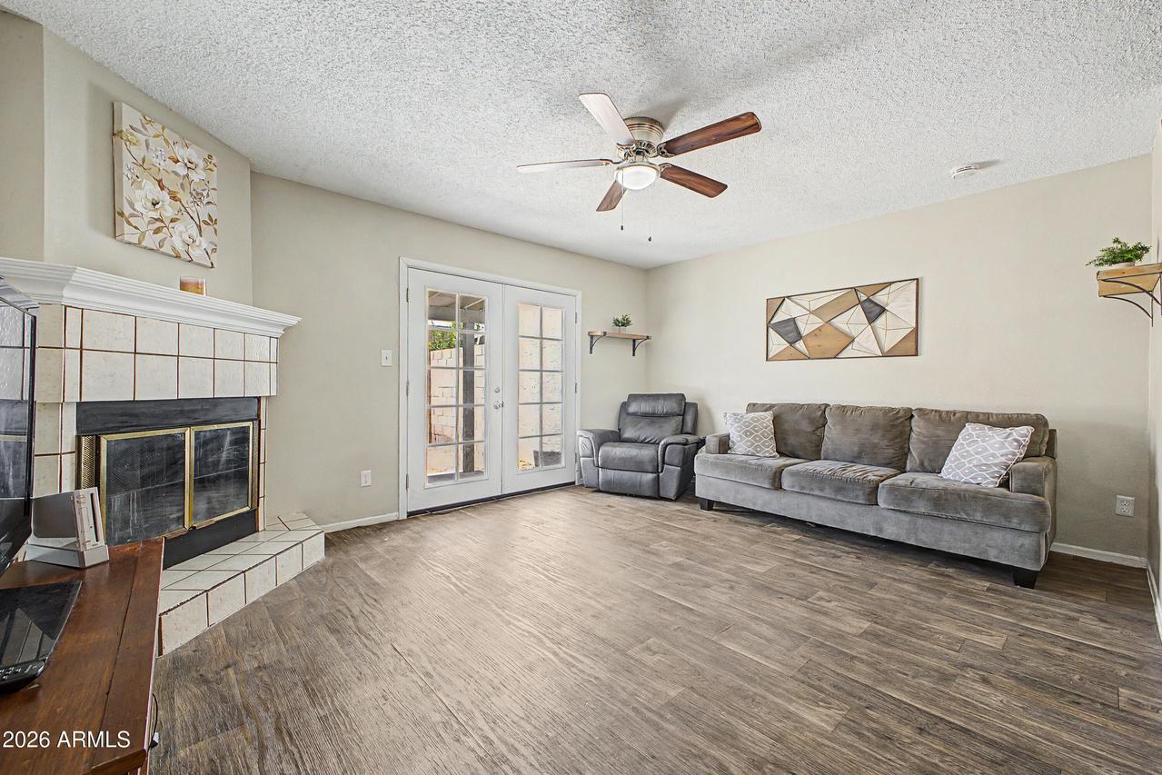 4709 W Eva St., Glendale, AZ 85302