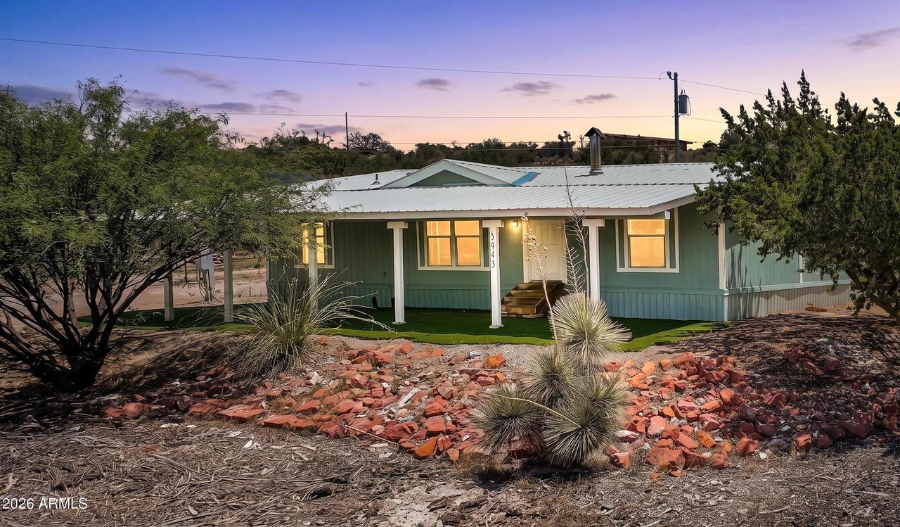 5943 N Bordeaux Rd., Rimrock, AZ 86335
