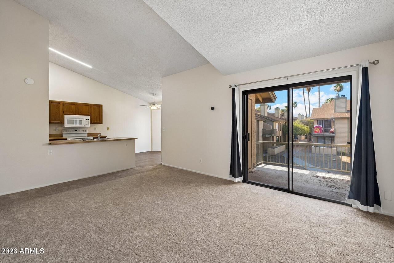 5236 W Peoria Ave. #239, Glendale, AZ 85302