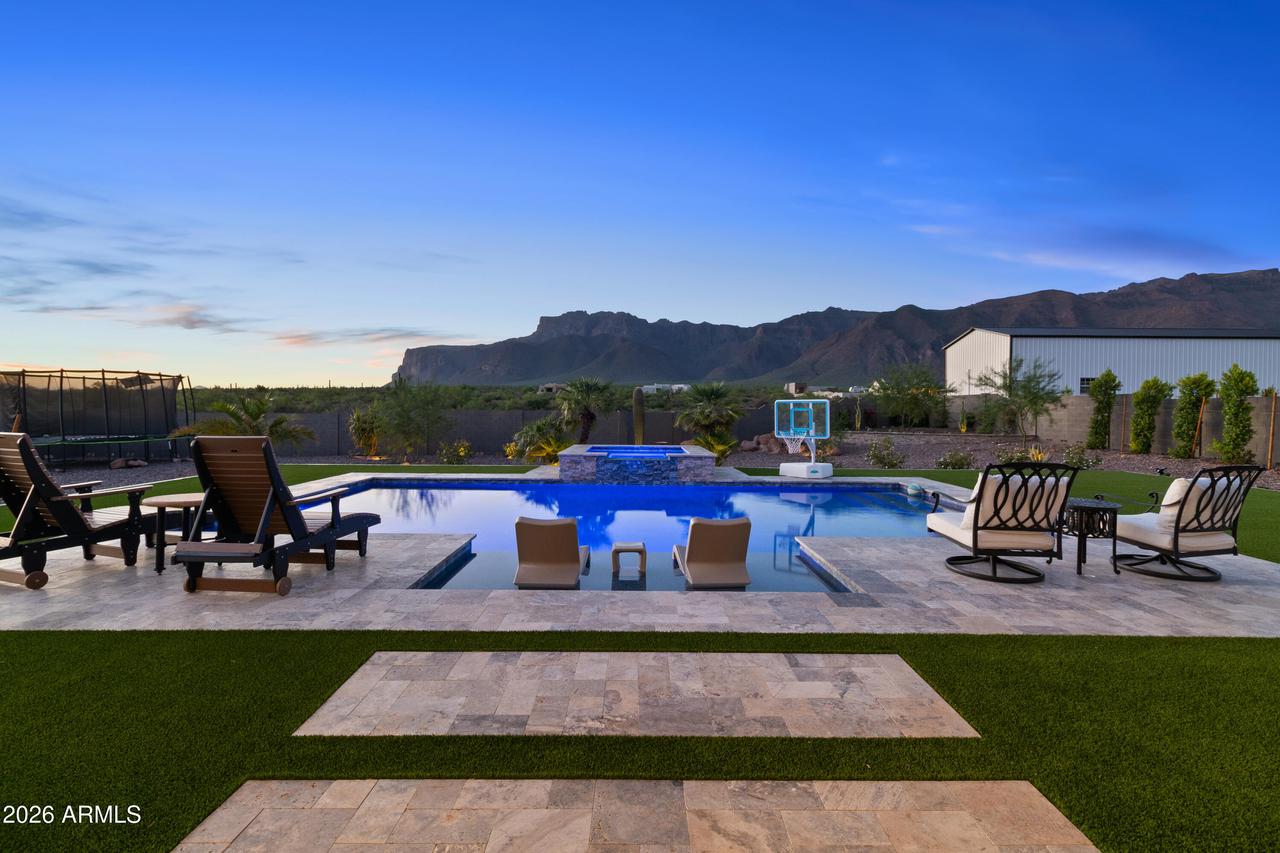 9362 E Cloudview Ave., Gold Canyon, AZ 85118