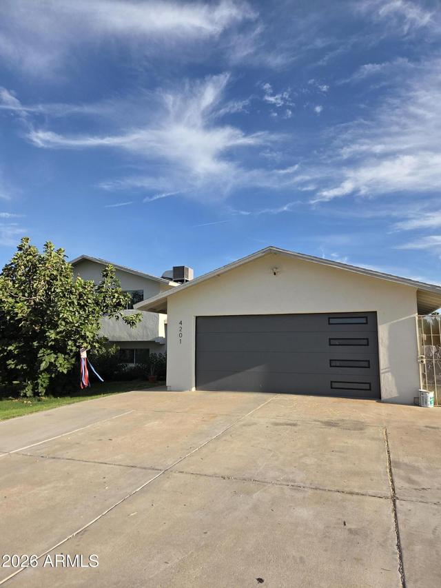 4201 W Waltann Ln., Phoenix, AZ 85053