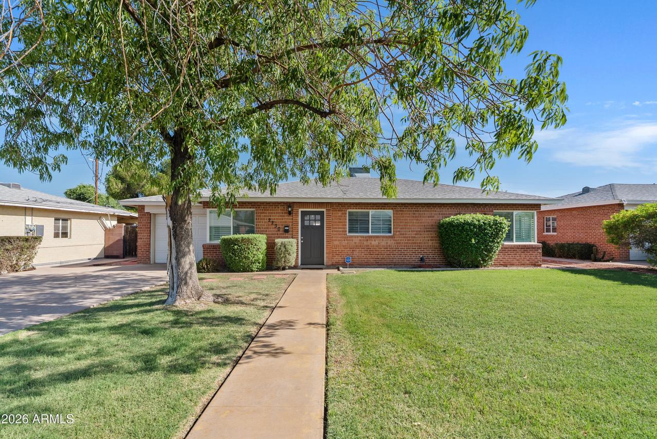 2230 E Monterosa St., Phoenix, AZ 85016