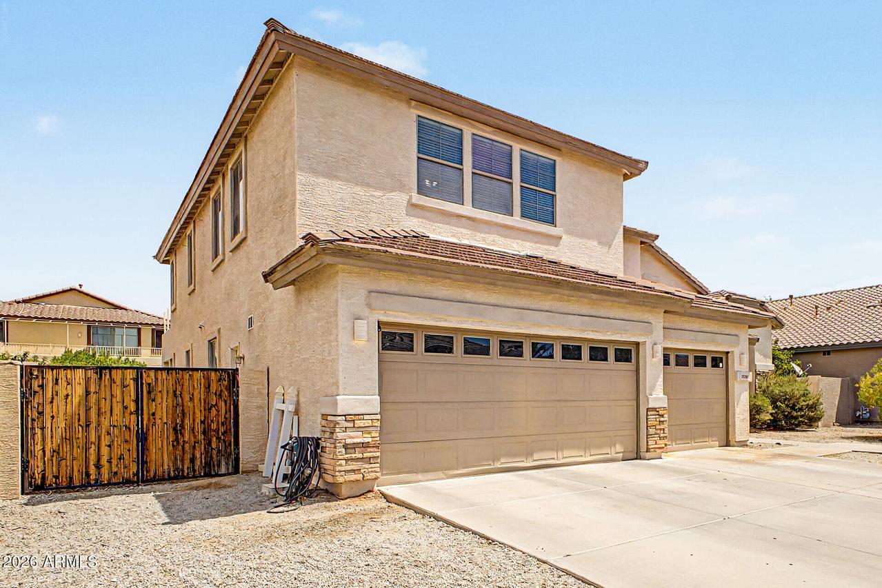 8606 W Morten Ave., Glendale, AZ 85305