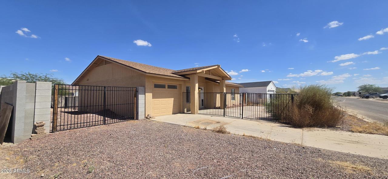 14263 S Avalon Rd., Arizona City, AZ 85123