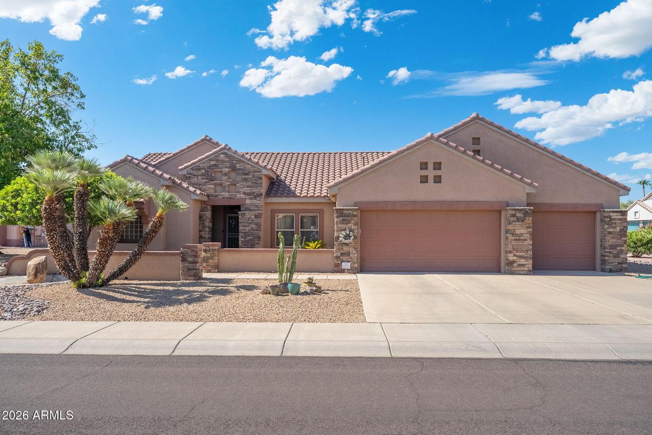 16435 W Chaparral Ln., Surprise, AZ 85374
