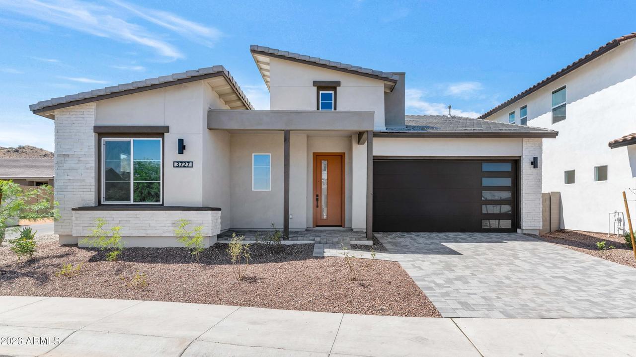 3727 E Fawn Dr., Phoenix, AZ 85042