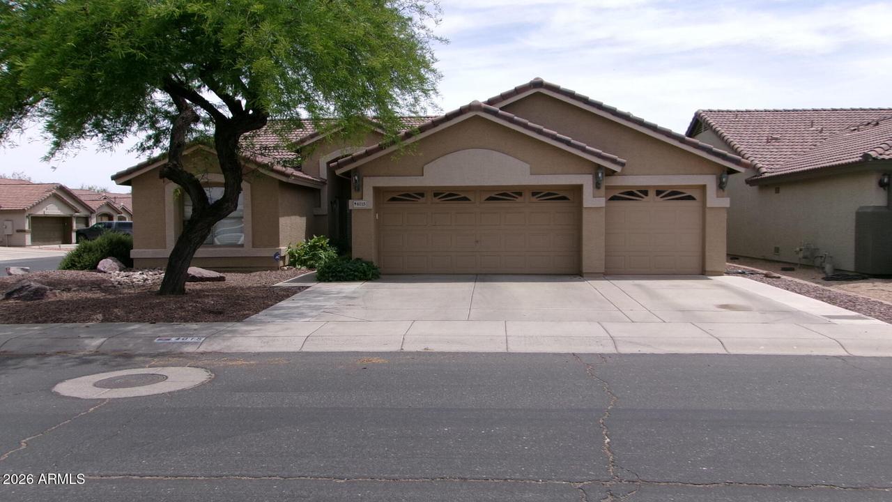 4015 W Menadota Dr., Glendale, AZ 85308