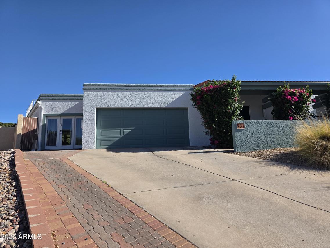 937 E Beck Ln., Phoenix, AZ 85022