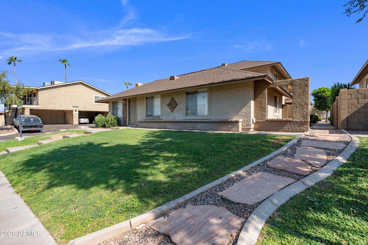 8524 E Belleview St., Scottsdale, AZ 85257