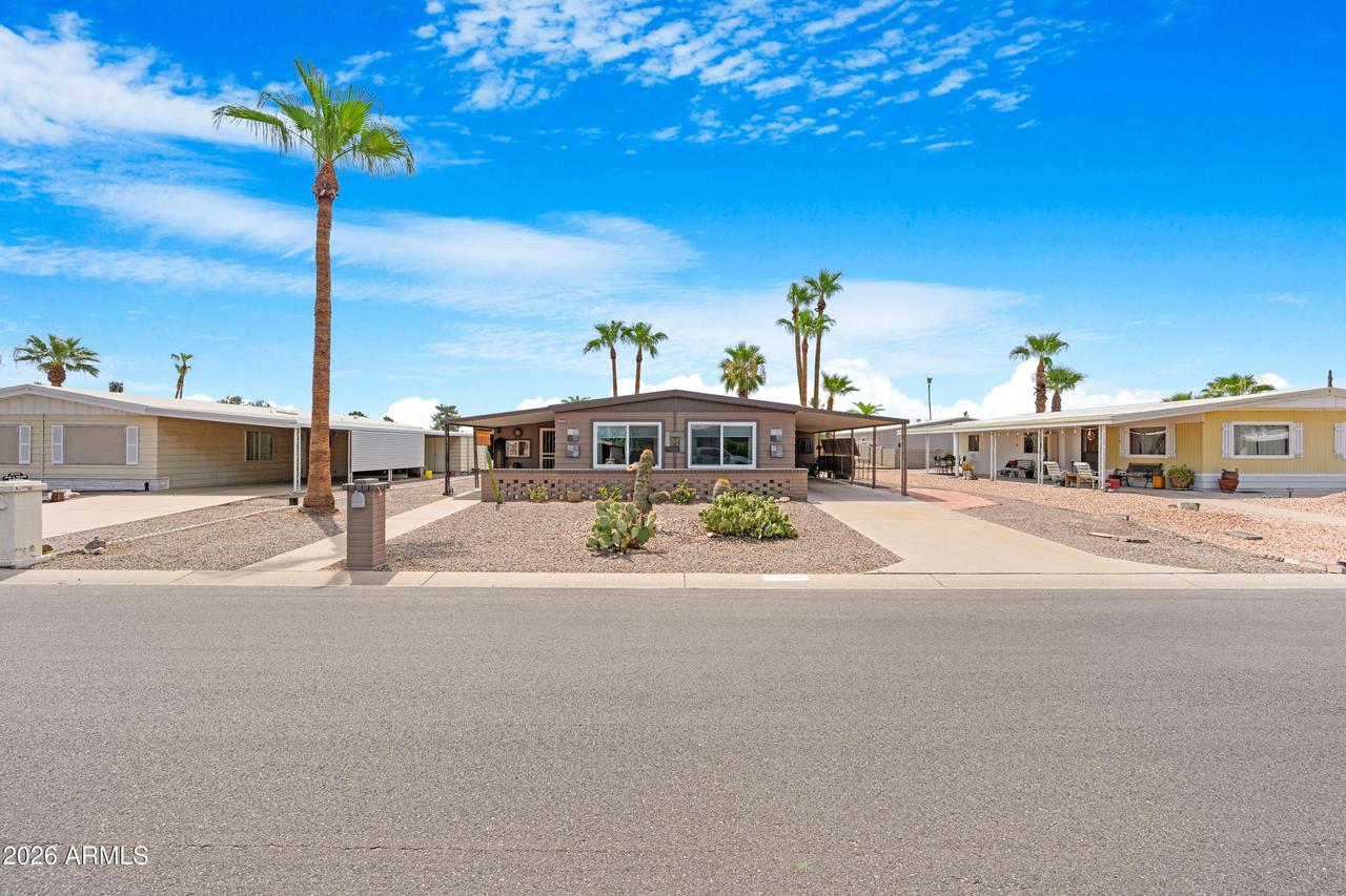 9045 E Sun Lakes Blvd., Sun Lakes, AZ 85248