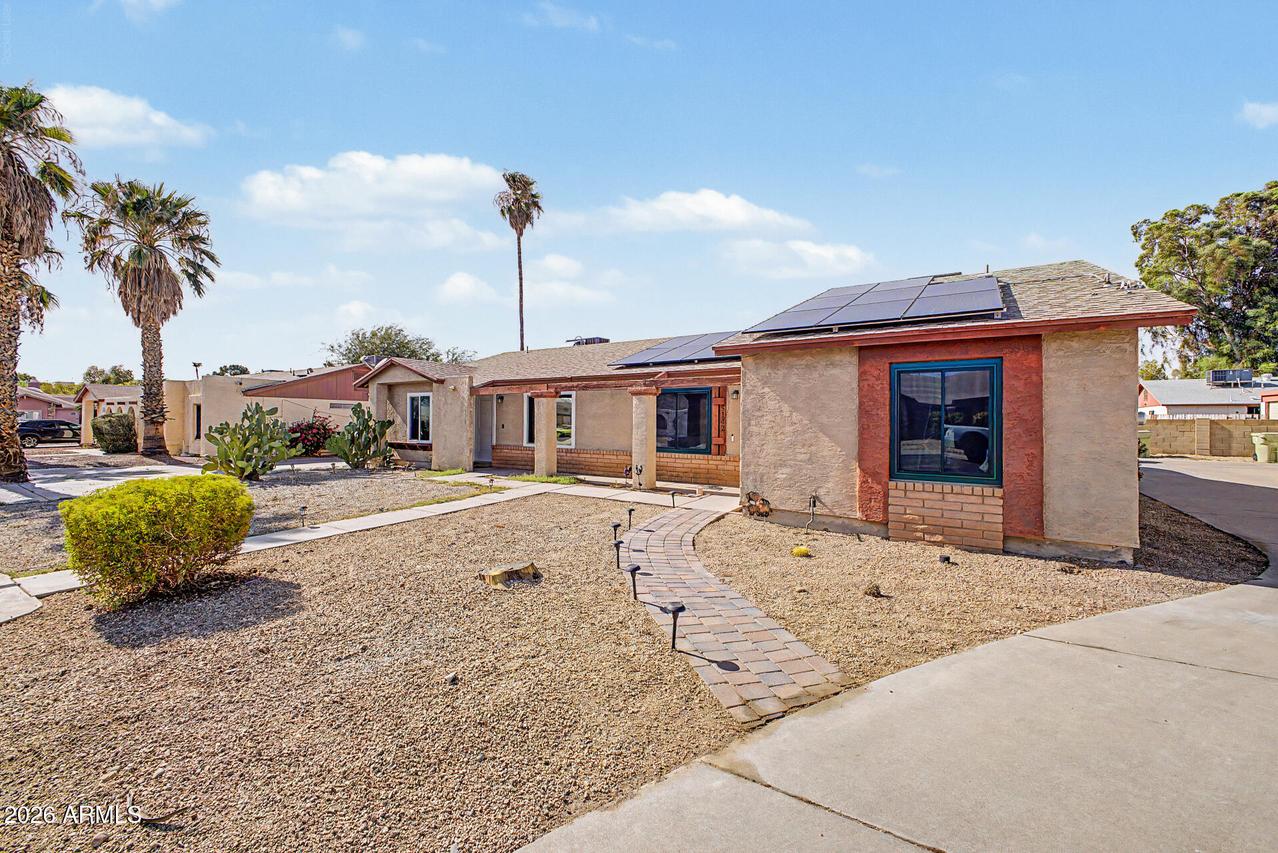 5142 W Joan De Arc Ave., Glendale, AZ 85304