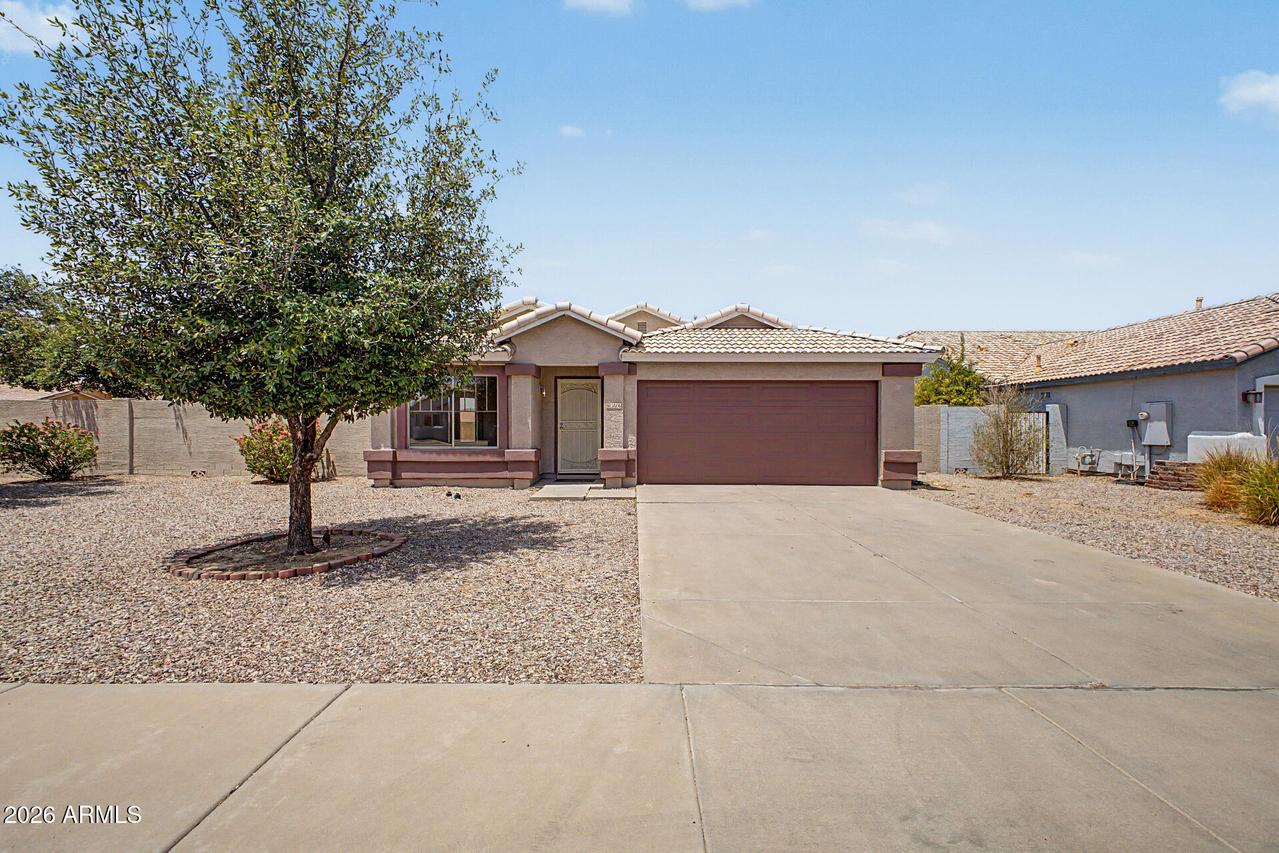 3866 S Joshua Tree Ln., Gilbert, AZ 85297
