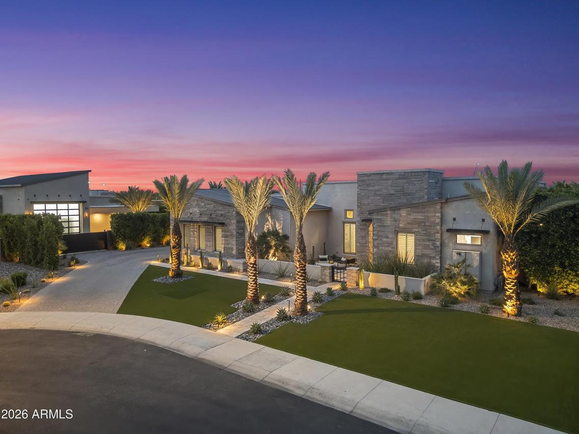 9726 W Monte Lindo, Peoria, AZ 85383