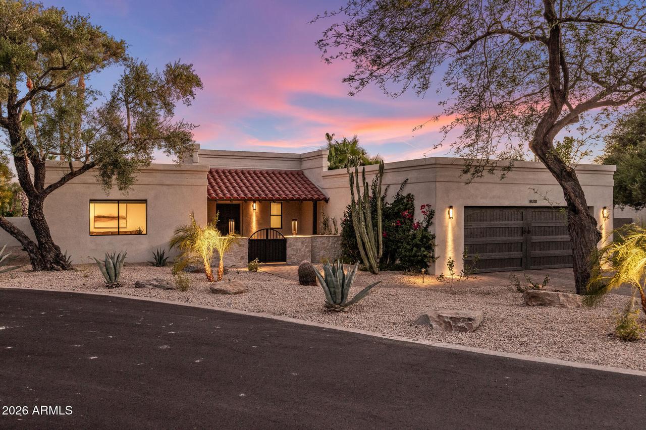 8311 E Vista De Valle, Scottsdale, AZ 85255